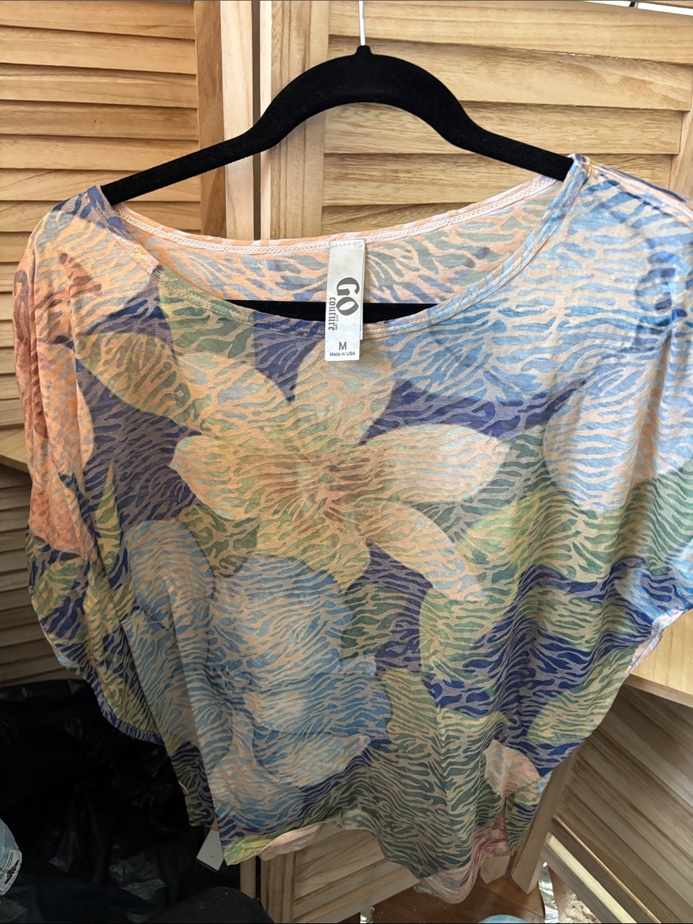 Go Couture Pastel Multicolor Sheer Caftan Style Top Medium